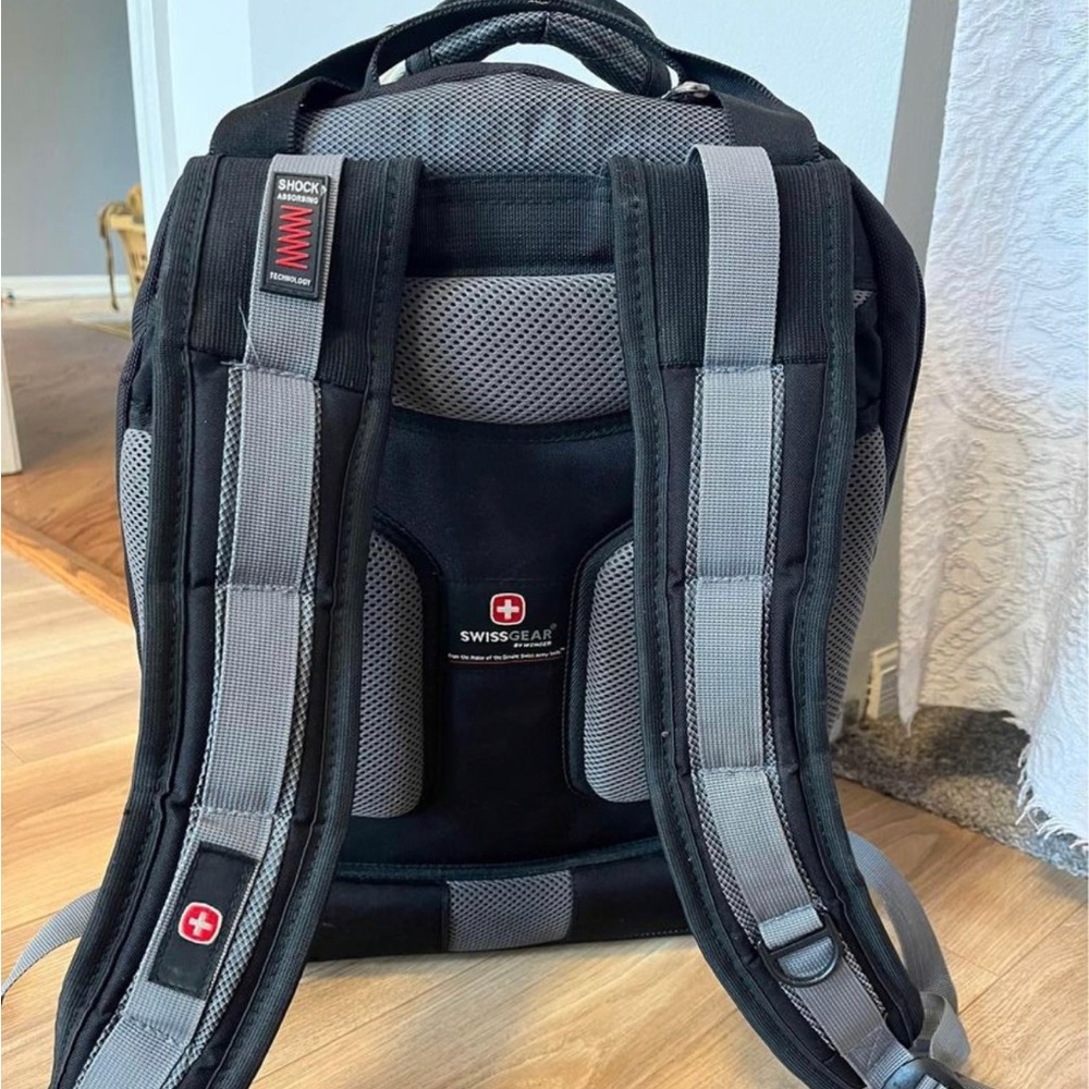 Durable Swiss Gear Backpack